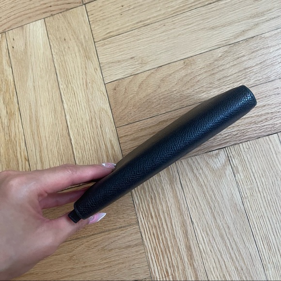 Bulgari Wallet - Picture 3 of 10